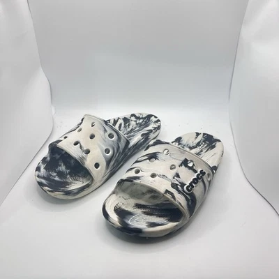 Sandálias Crocs Slides Shoes preto branco marmorizado clássico uma alça M5/W7 - Imagem 1 de 4