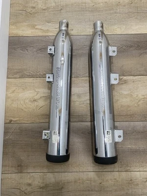 Silenciador Scout Sixty 2021 stock Foto 1 de 4