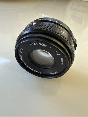 Lente Ricoh Rikenon P 50 mm F2 para montaje Pentax K Foto 1 de 3