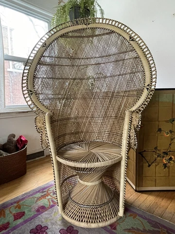 Vintage Wicker Rattan Peacock Fan Throne Chair Mid Century Modern Bohemian Cover