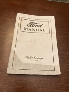 Ford Manual Ford Motor Company - Picture 1 of 5