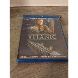 Titanic (Four-Disc Combo: Blu-ray / DVD / Digital Copy) - Picture 1 of 2