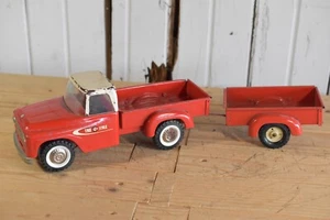 VINTAGE TRU SCALE INTERNATIONAL HARVESTER IH PICKUP TRUCK WITH  TRAILER - Picture 1 of 13