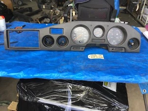 Toyota Landcruiser HJ60 instrument cluster DIESEL 2H 12V 83100-90A29 17278 - Picture 1 of 7