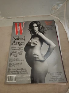 Cindy Crawford Cover of W Magazine June 1999 vol 28 issue 6 - Foto 1 di 3