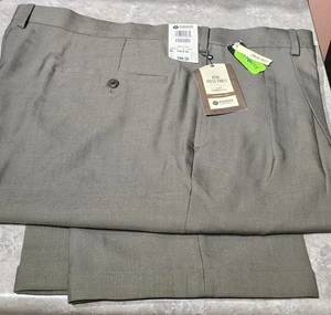 NWT! HAGGAR-Brown Poly, Mens Pleated, All Seasons, Stght.Leg Dress Pants-(44×33) - Picture 1 of 5