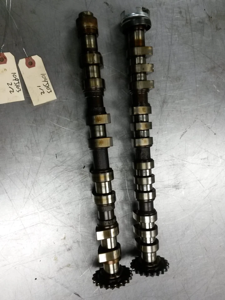 Par de árboles de levas ambos para 01-05 Volkswagen Passat 2.0 Foto 1 de 4