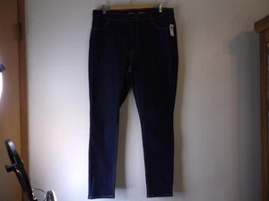 New with Tag Old Navy Super Skinny High Rise Women's Jean's Size 16 X 29 Long - Picture 1 of 4