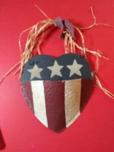Primitive Heart American Flag Folk Wall Art Rustic Wooden Decor Hanging Handmade - Picture 1 of 1