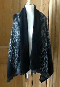 Acogedor Chaleco Cascada Tejido 'Bohemia' Talla S - Imagen 1 de 12