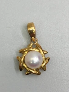 TIFFANY&Co. K18YG Akoya Pearl 6.8mm Necklace Top - Picture 1 of 10
