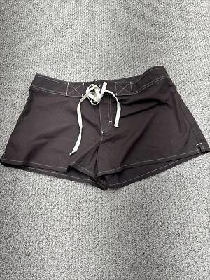 Shorts feminino Catalina marrom paixão frente plana cordão poliéster L 12/14 - Imagem 1 de 4