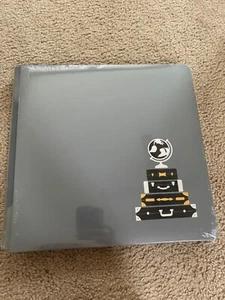 Álbum Creative Memories ""pasaporte a la aventura"" 12x12 maleta de viaje sílex NUEVO - Imagen 1 de 2