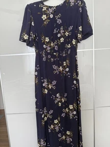 New Look Kleid aus Viscose Damen Dunkel Blau Blumen  Gr. 38 10 - Bild 1 von 8