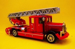 1932 Mercedes Benz ladder truck YFE05 limited 1993 Matchbox Collectibles. - Picture 1 of 7