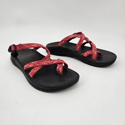 Chaco Hipthong Eco Tread Sandals Women’s Size 8  Slip-on Sandals Floral Straps - Image 1 of 4