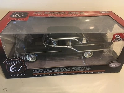 1957 Oldsmobile Super 88 шоссе 61 литой 1:18 автомобиль - угольно-черный - Изображение 1 из 4