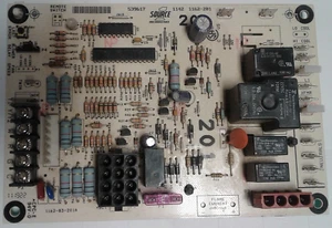 1162-83-201A 1162-201 Source1 York Furnace Control Board  (8021) F3 CP - Picture 1 of 4