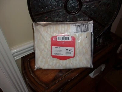 New Opalhouse Yellow Striped Queen Duvet Cover & Shams Set 3pc - Image 1 of 2