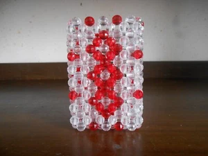 Flower Vase Table Decor Mini Sized Red/White Beaded Rectangle Shaped Vase New - Picture 1 of 8
