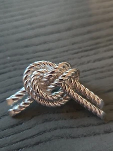 Vtg JOAN RIVERS Signed Knot Rope Brooch Pin Silver Tone 1.75" Nautical Classic - Picture 1 of 3