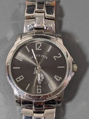 Reloj US Polo ASSN esfera gris caja redonda acero inoxidable correa de eslabones 7,5 pulgadas Foto 1 de 4