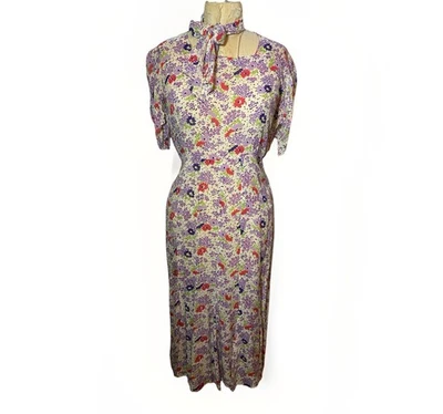 Vestido de día vintage de gasa floral transparente de los años 30 Foto 1 de 4