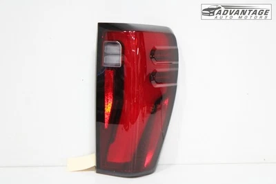 2025 GMC SIERRA 2500 HD REAR RIGHT SIDE TAILLIGHT TAILLAMP LIGHT LAMP OEM - Image 1 of 4