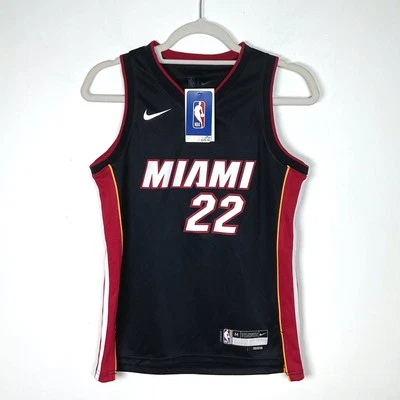Camiseta Nike Miami Heat Jimmy Butler #22 NBA edição ícone preta juvenil M (10/12) - Imagem 1 de 4