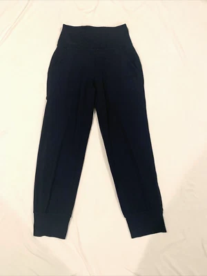Lululemon Women's Align Jogger 23" Crop LW6BDRS TRNV True Navy Size 2 - Image 1 of 4