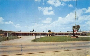 Elizabethtown KY Cardinal Motel on U. S. 31 Postcard - Picture 1 of 2