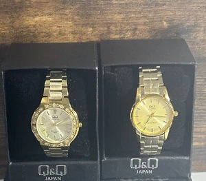 Q&Q Japan Quartz Gold Tone His & Hers Watch Set 'New With Tags’ WORKING - Picture 1 of 7