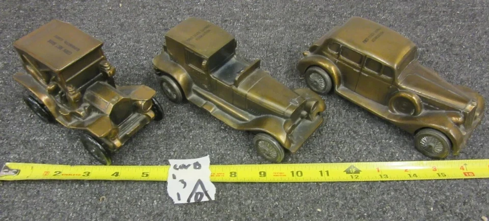 Lote 3 Cinturón Antiguo Banco Maíz y Primer Ahorro Estatal Bronce CarPackard Lincoln Foto 1 de 4