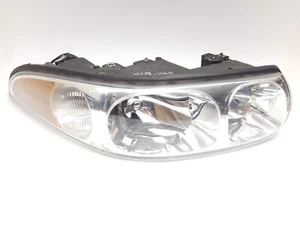 1999-2005 Buick LeSabre Front Headlight Lamp w/ Bulbs PASSENGER SIDE 25713360 - Picture 1 of 9