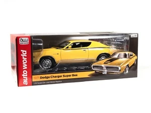 CARGADOR DODGE SUPER BEE AUTO WORLD AMM1315 1/18 1971 (EB10) - Imagen 1 de 1