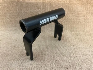 YAKIMA T-Axle Fork Adapter 110mm x 20mm Black Thru Axle Bike Rack Mount - Picture 1 of 7