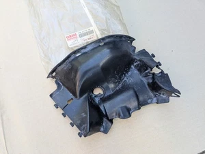 NOS Genuine Yamaha Rubber Frame Cover 1FK-2117F-00 01 V-MAX VMX1200 85-03 - Picture 1 of 3