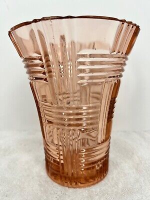 Vintage Hazel Atlas Basketweave Pattern Pink Depression Vase - 6.75  • 23.80$