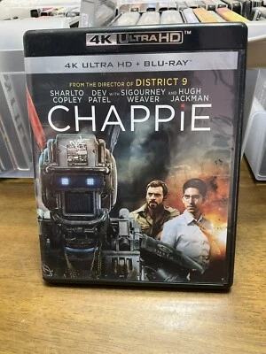 Chappie (4K Ultra HD + Blu-ray 2015) - Image 1 of 3