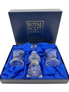 Flower of Scotland Whisky Tray Set Thistle Decanter & 2 Crystal Whisky Tumblers - Picture 1 of 6