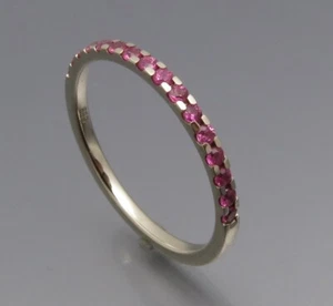 DISEÑO NEUMÁTICO - ELEGANTE ANILLO DE MEMORIA / ANILLO DE INSERCIÓN - ORO 585 - Imagen 1 de 4