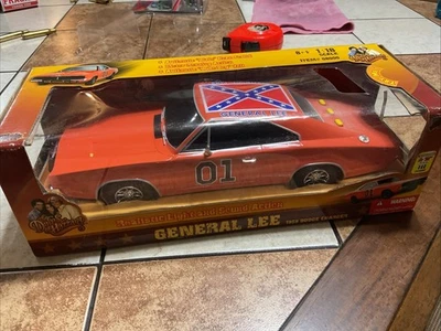 李将军 1969 道奇 Charger The Dukes of Hazzard 1: 18 压铸马里布 超棒 — 第 1/4 张图片