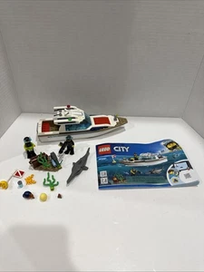 Lego City #60221 Yate de Buceo 100% Completo con Minifiguras y Manual. Sin caja - Imagen 1 de 6