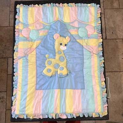 ВИНТАЖНОЕ детское одеяло-одеяло с ягнятами и плющом — 3D-жираф пастельные воздушные шары с оборками - Изображение 1 из 4