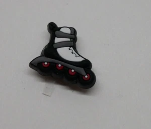 CROCS BRAND JIBBITZ Rollerblade Inline Skate SHOE CHARM! AUTHENTIC! - Picture 1 of 2