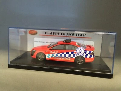 1/43  TRAX TRR45 FPV FG F6 – NSW HWP – Red - Image 1 of 4