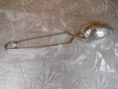 Infusor de té con cuchara nuevo en paquete Foto 1 de 2