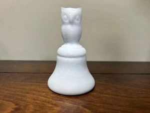 Boyd Crystal Art Slag Owl Bell #2 Snow White Milk Glass Satin Frosted 1-22-82 - Picture 1 of 3