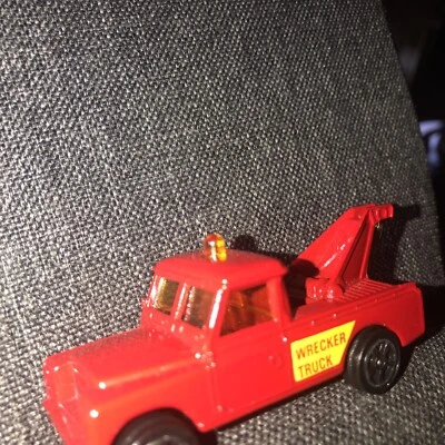 Corgi Toys Junior series  Land Rover Tow Truck Wrecker Red 1:64 diecast - Image 1 of 3