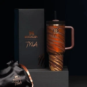 NEW Olivia Rodrigo Stainless Steel 40 Oz Cup Handle Straw Insulated Bottle Mug！ - Bild 1 von 5